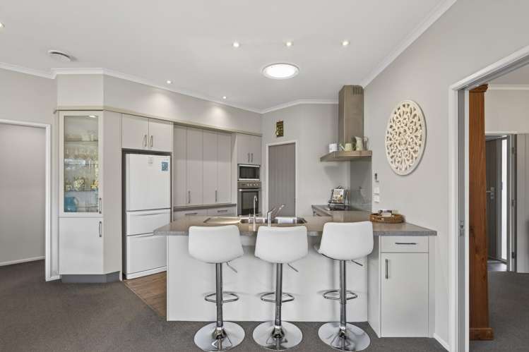 2 Oakwood Drive Highlands Park_1