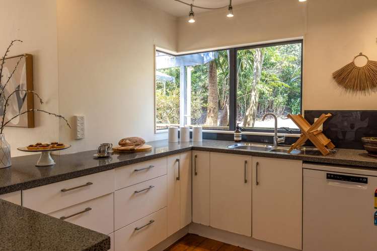 11 Natzka Road Ostend_11