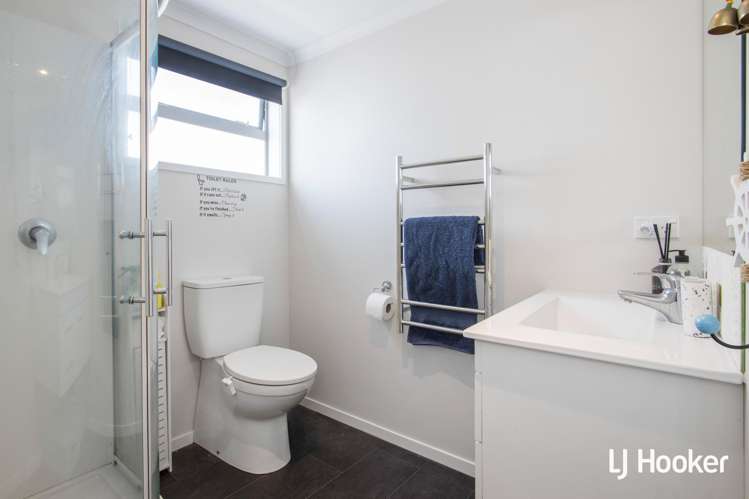 3/147 Emerton Road, Seaford Park Waihi Beach_11