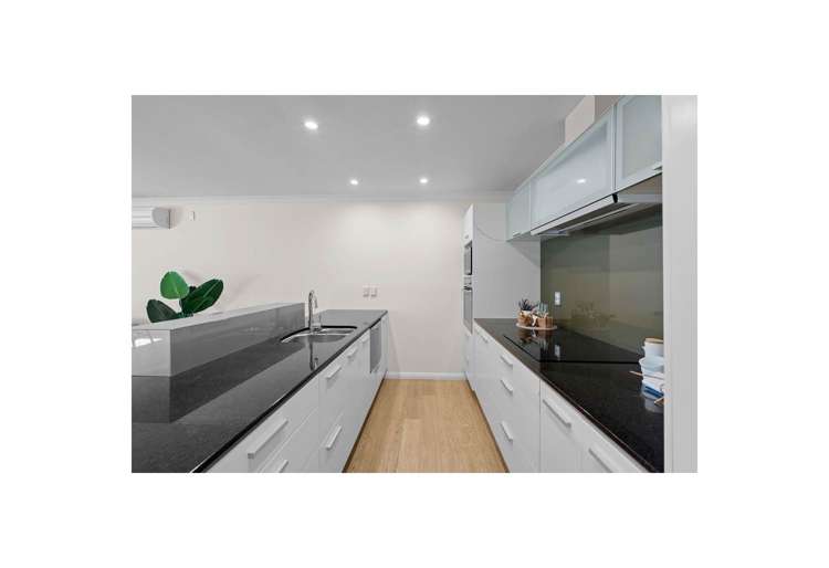 7/235 Devonport Road Tauranga Central_7