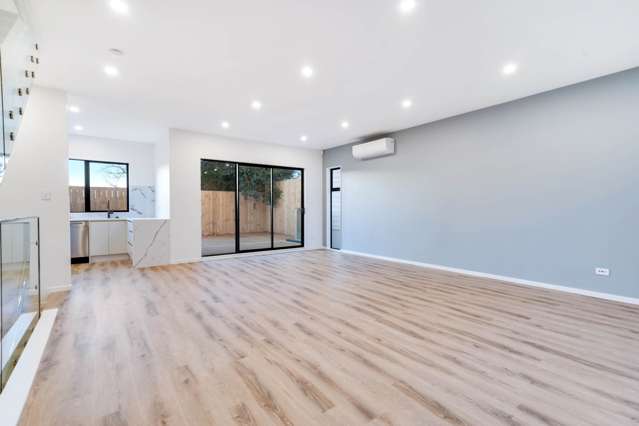 27B Jandell Crescent Bucklands Beach_1