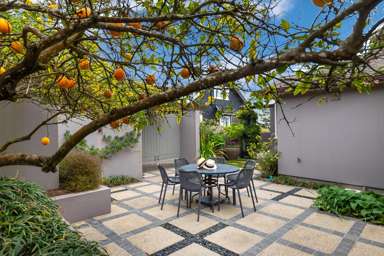 8 Beacholm Road_1