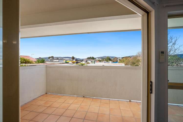 9/44 Marine Parade Paraparaumu Beach_8