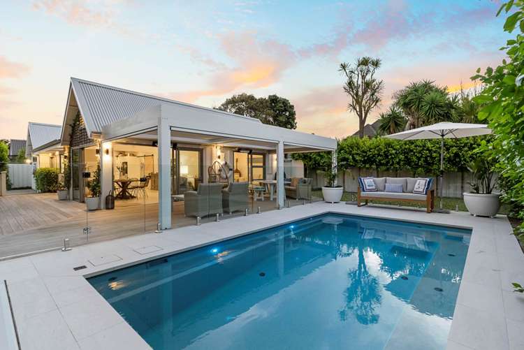 128 The Circle Manly_18