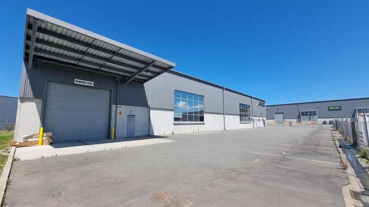 20 Sir James Wattie Drive Hornby_2