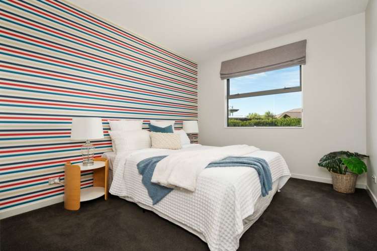 43 Vernon Drive Lincoln_21