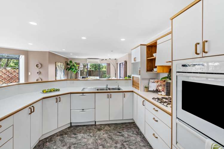 6 Linicro Place Wattle Downs_7