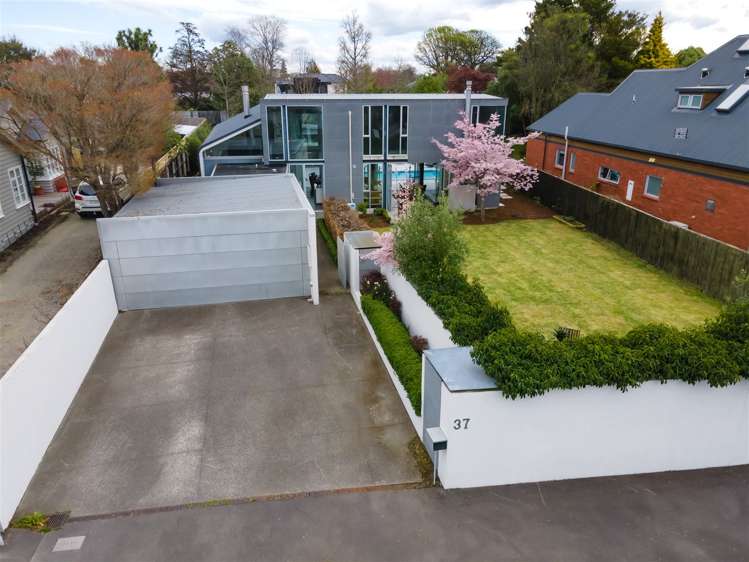 37 Clifford Avenue Merivale_22