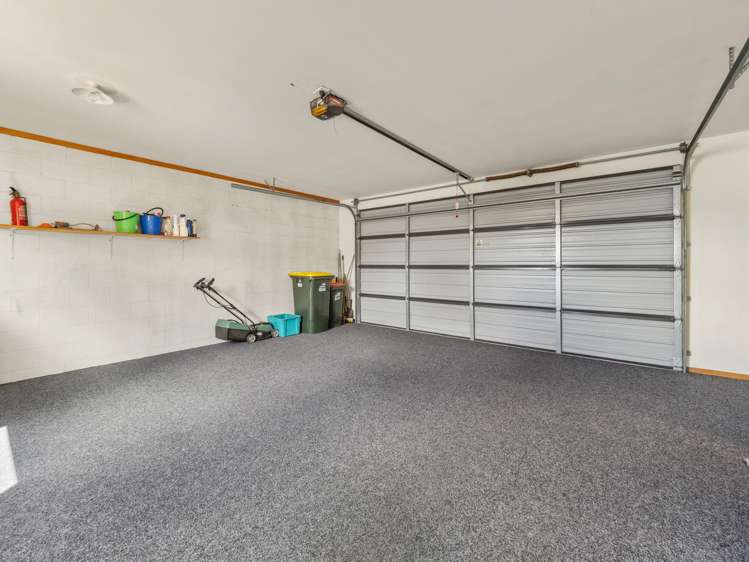106 Middle Road Allenton_16