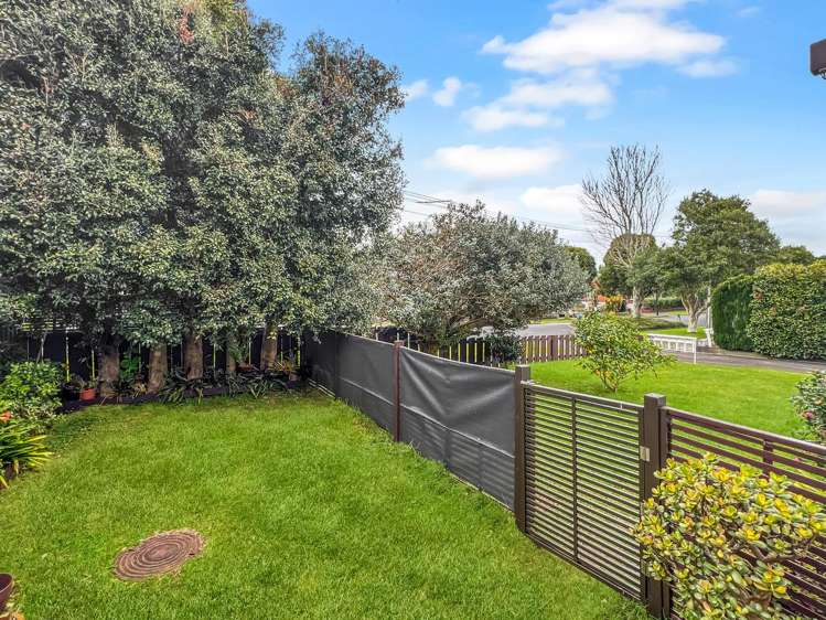 1/30 Turama Road Royal Oak_19