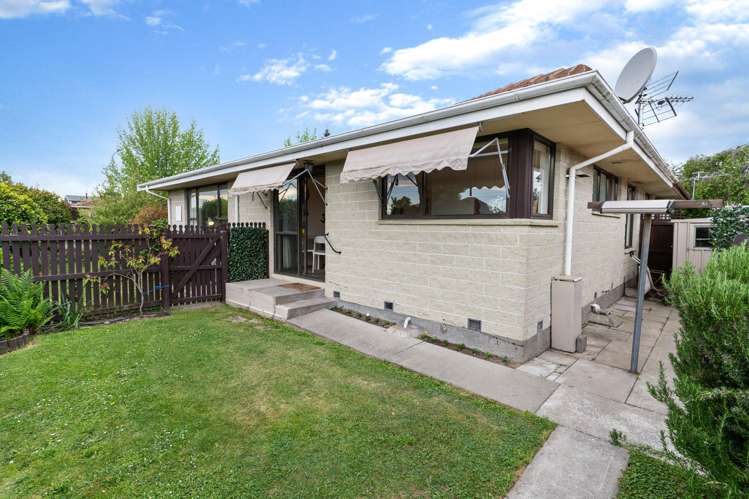 77A Glenmore Avenue Casebrook_15