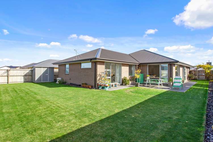 6 Colt Place Wigram_12