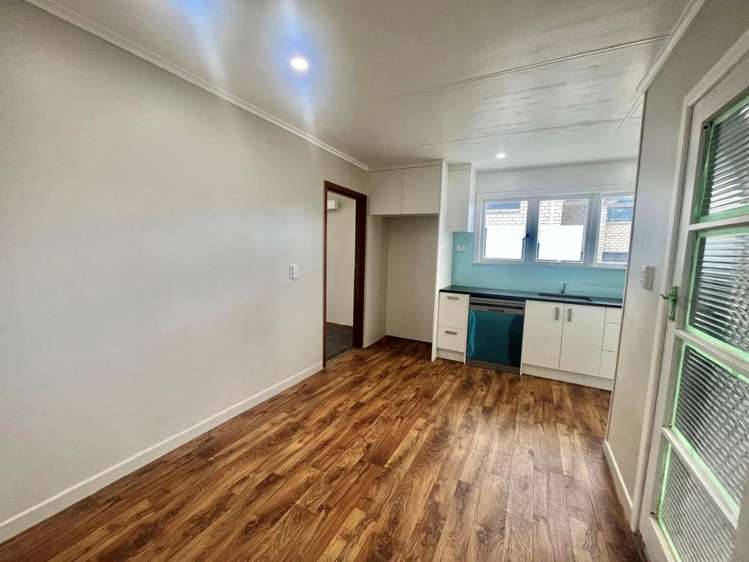 57 Beaubank Road Kelston_9