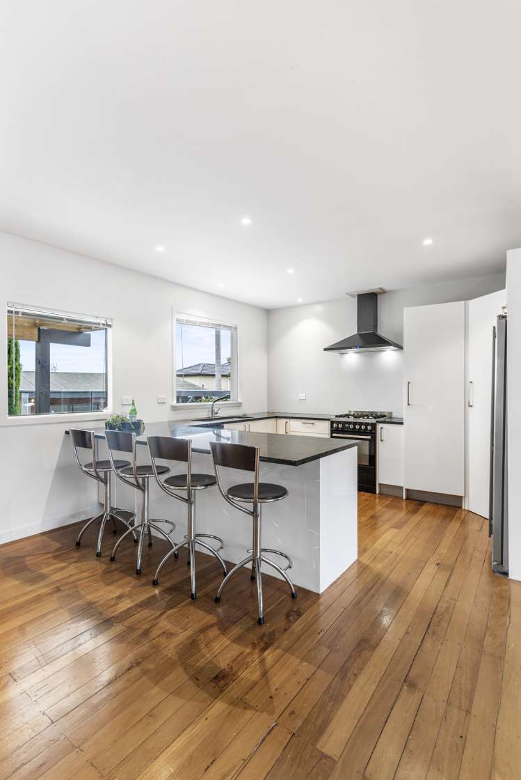 64 Elliot Street Howick_32