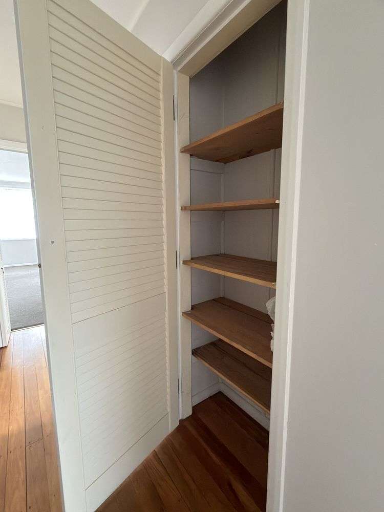 8 Bathurst Street Silverstream_16