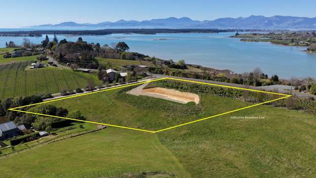 Land with Views - Mapua