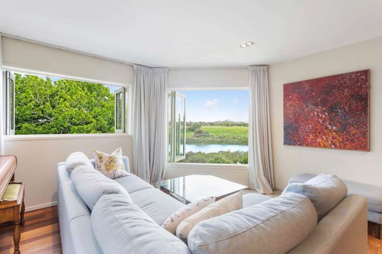 2 Lister Street Point Chevalier_6