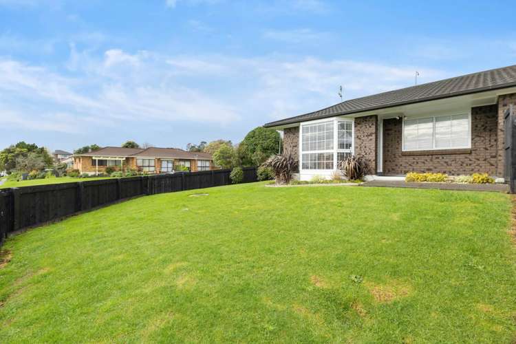 98 Dalwhinnie Parade Highland Park_7