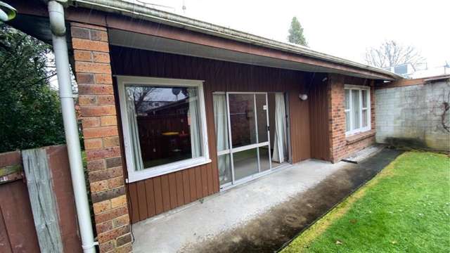 1/8 May Street 1076_1