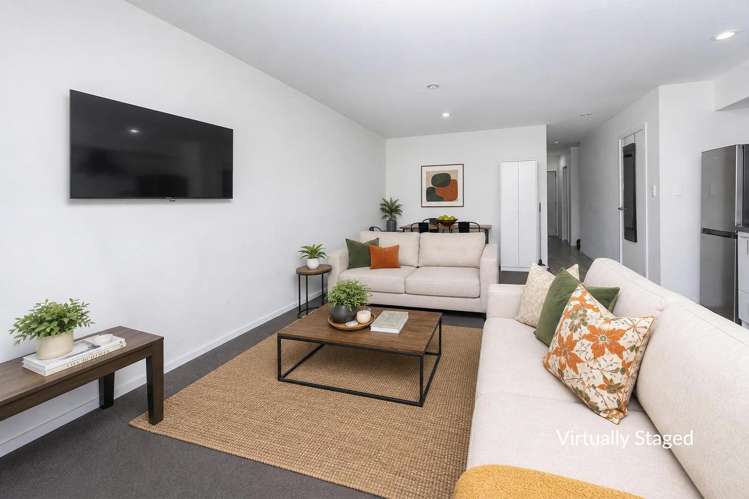 8/100 Knighton Road Hillcrest_9