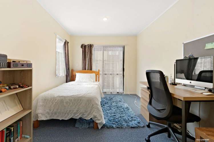 16/8 Margan Avenue New Lynn_8