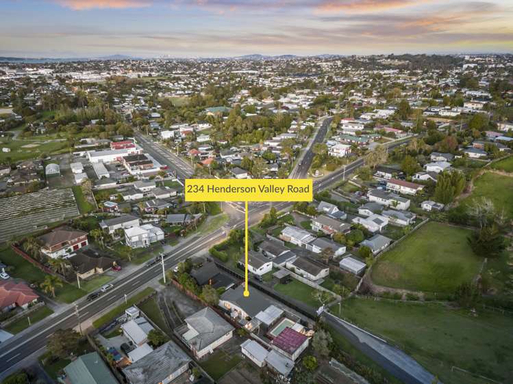 234 Henderson Valley Road Henderson_32