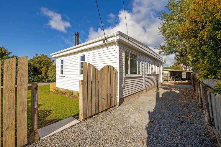 100 Brandon Street Featherston_17