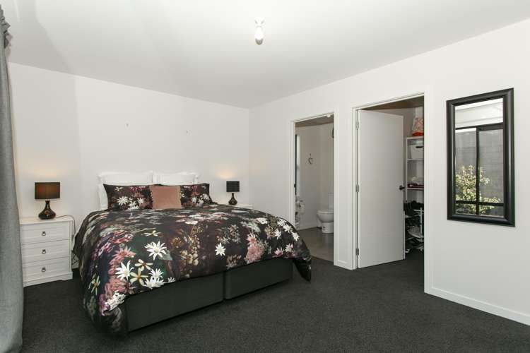 82a Creek Road Allenton_13