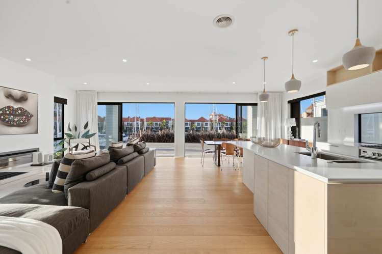 17 Rue d'Amarres Gulf Harbour_30