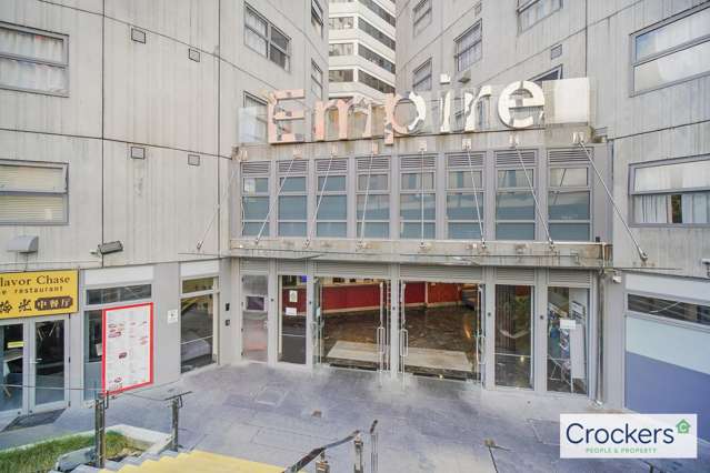 522/23 Whitaker Place 10015_1