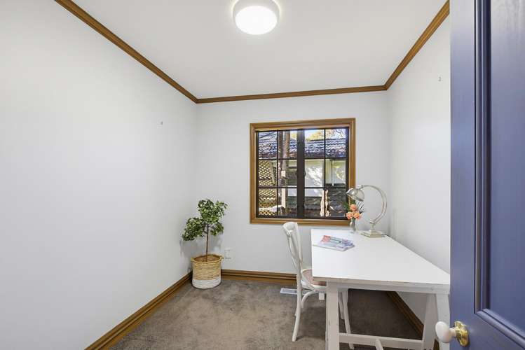 8 Furneaux Grove Whitby_23