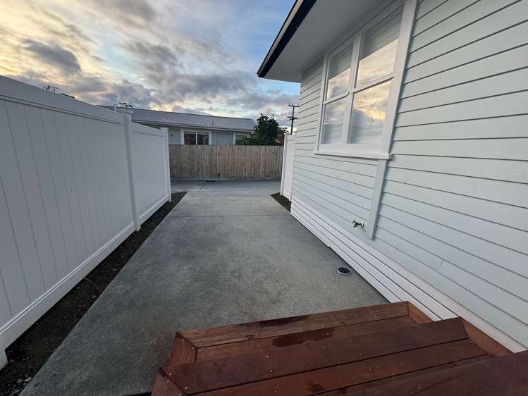 117 Vodanovich Road Te Atatu South_20