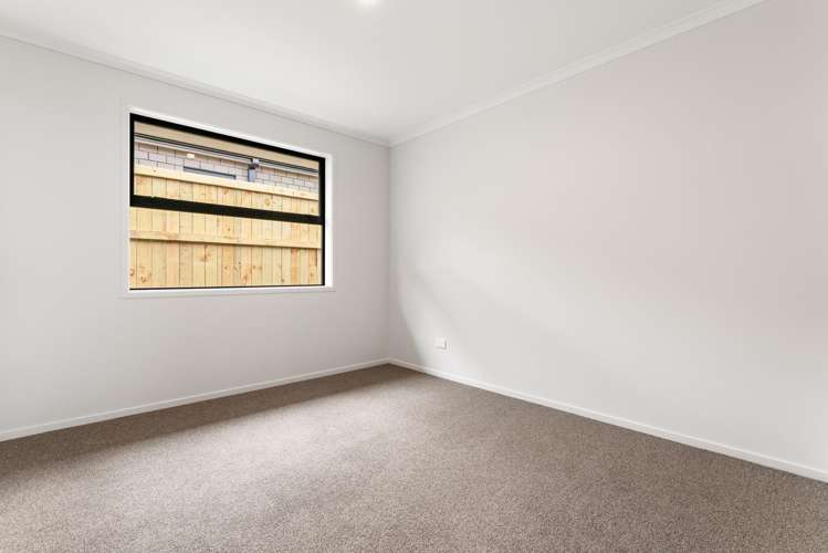 21 Cowell Crescent Pyes Pa_9