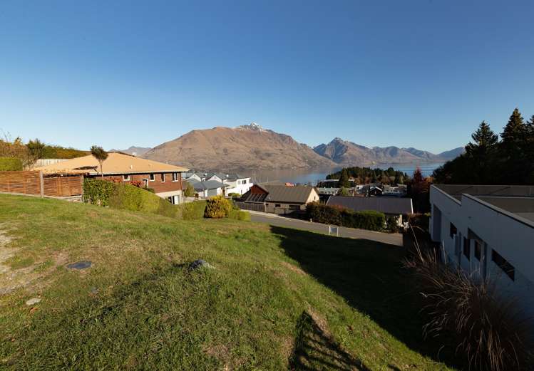 15 York Street Queenstown_8