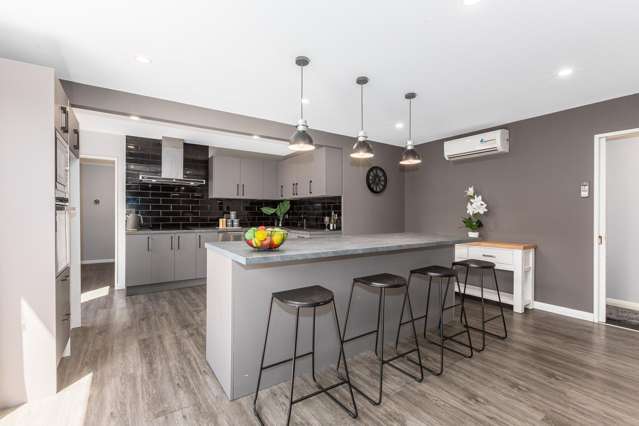 4 Oxford Crescent Ebdentown_1