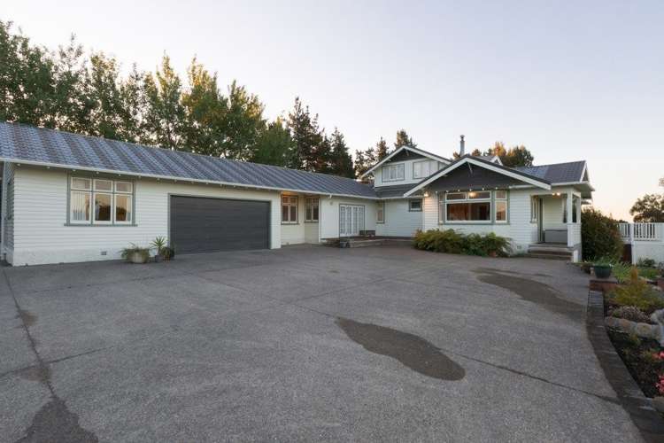 30 The Bush Track Aokautere_0