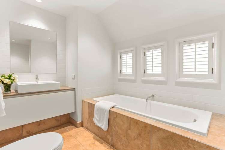 4 Burwood Crescent Remuera_13