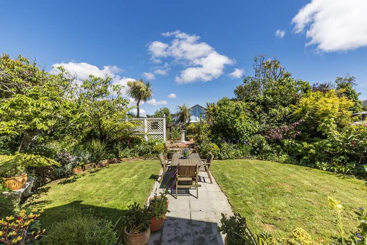 76 Weld Street Wadestown_24