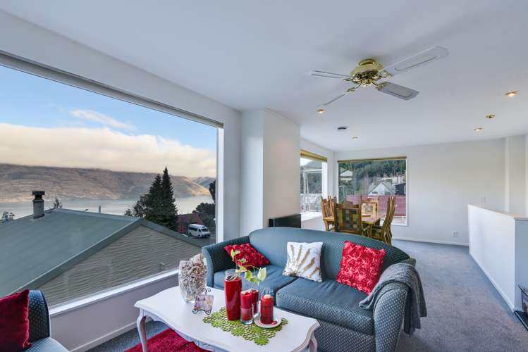 15b Wye Place Fernhill/Sunshine Bay_10