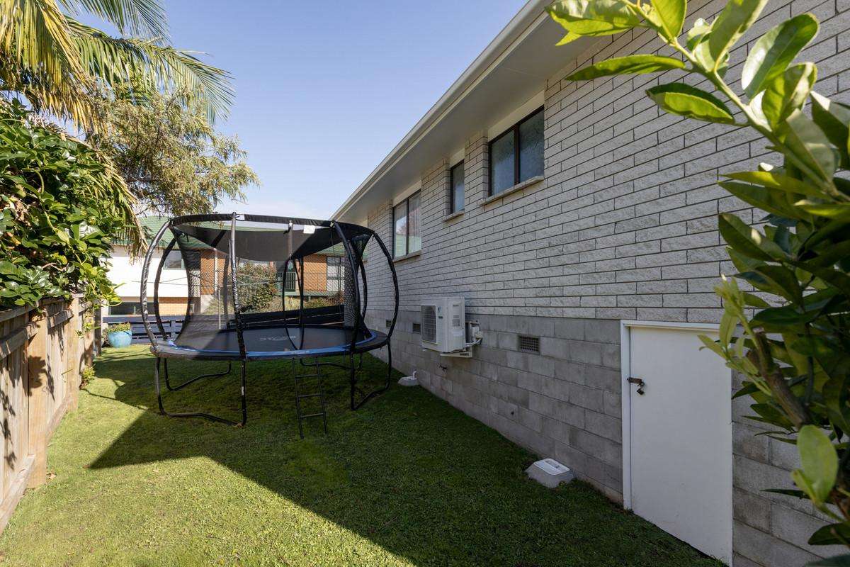 30 Heron Avenue East_4