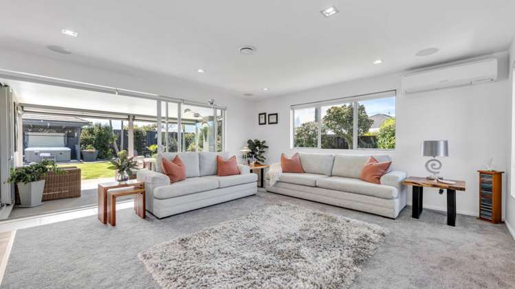 21 Constellation Avenue Beachlands_5