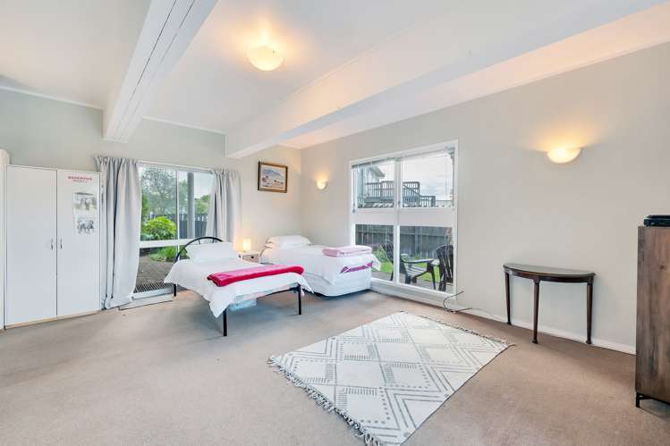 9 Bodi Place Te Atatu South_10