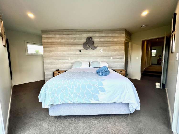 5c Sunshine Rise Raglan_38