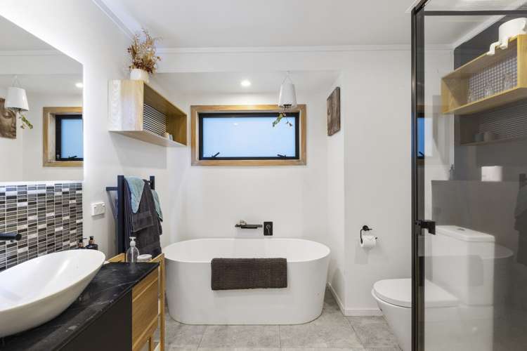 7b Lyn Grove Papamoa_12