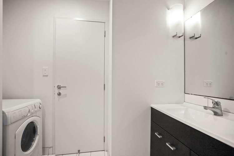 4f/20 Charlotte Street Eden Terrace_8