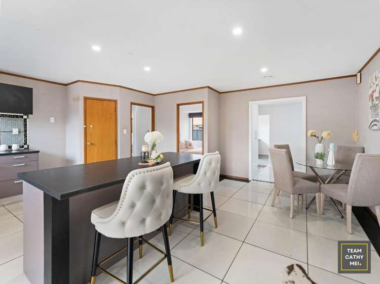 37 Evanda Crescent Conifer Grove_9