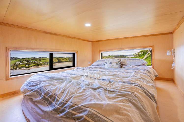 13a Emay Crescent Pahi_7