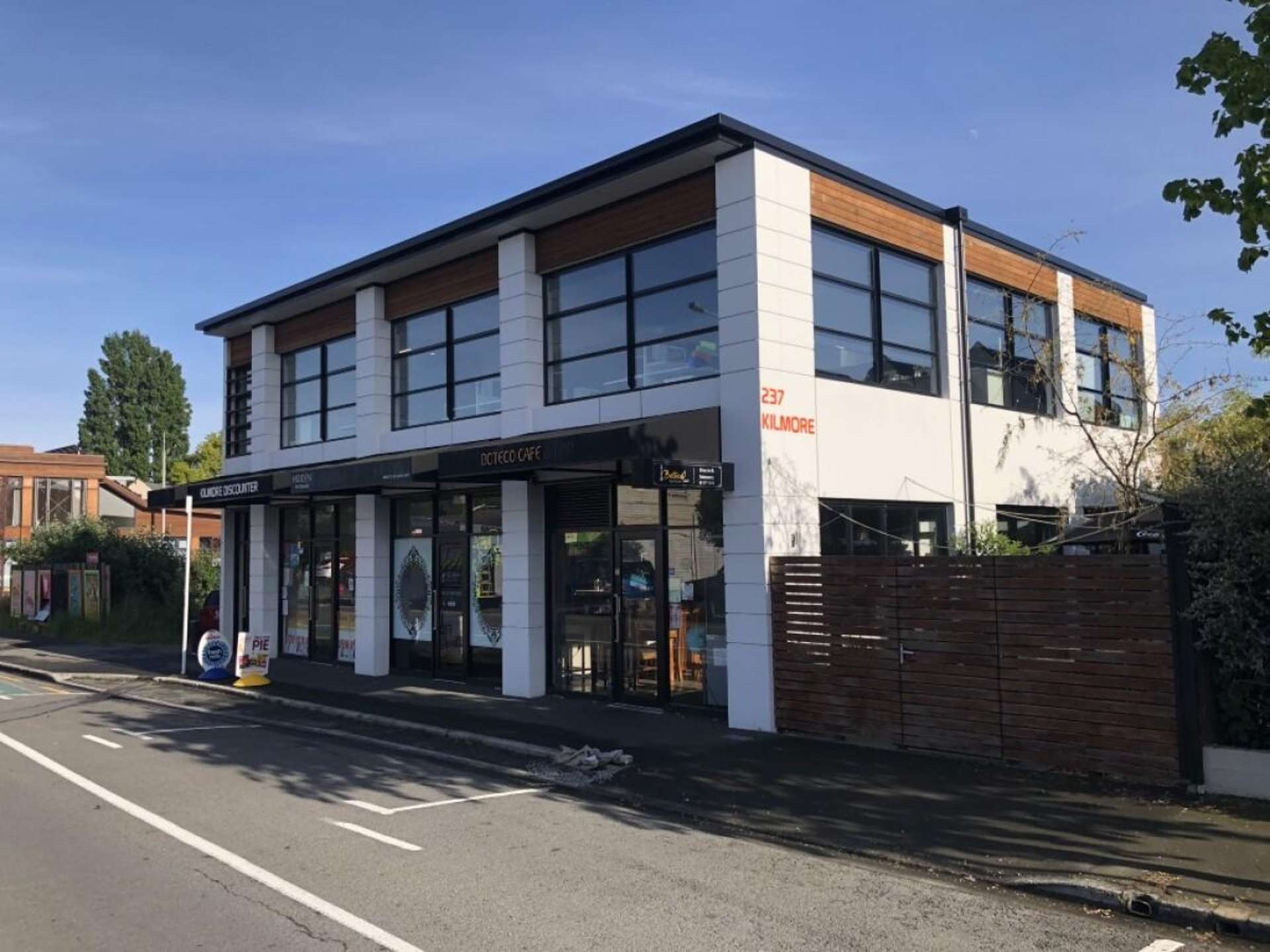 235 - 237  Kilmore Street City Centre_0