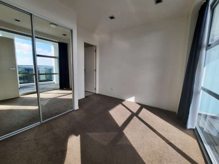 401 New North Road 1703_5