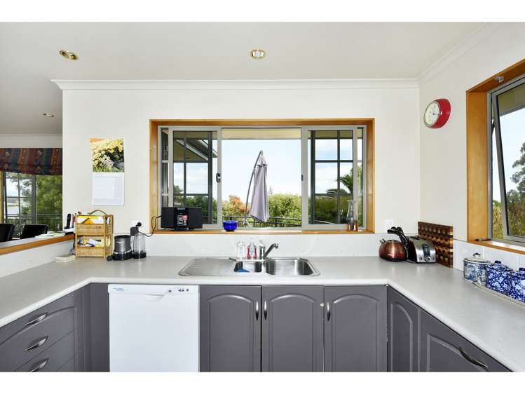 1 Hillplough Heights Richmond_12